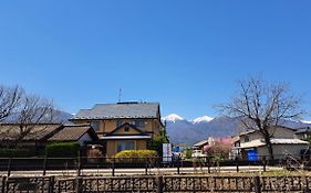 Shino'S Farm Inn